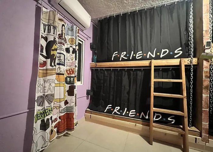 Dici Coliving Housing The Friends Room