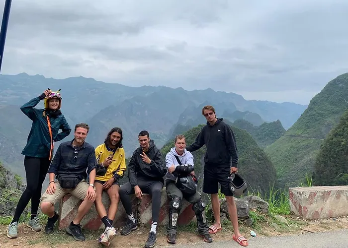 Nhi'S House & Safari -Motorbike Rental-Tour