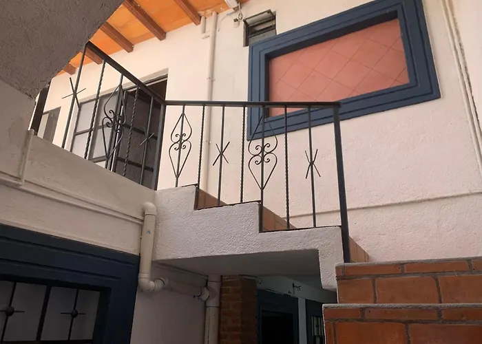 Hotel & Hostal Santuario