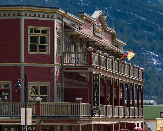Kaslo Hotel