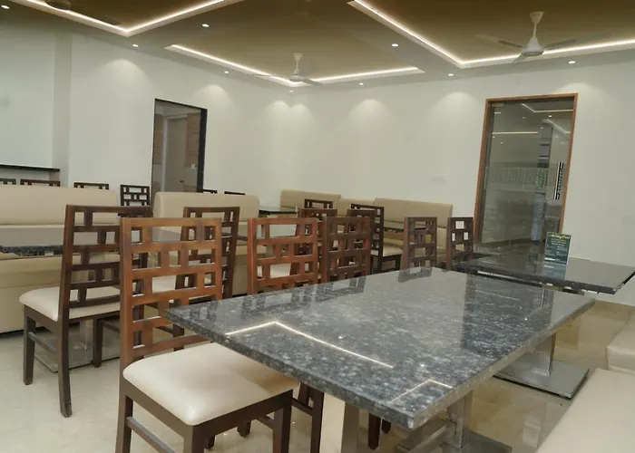 Avenue 11 Premium Stays Madurai