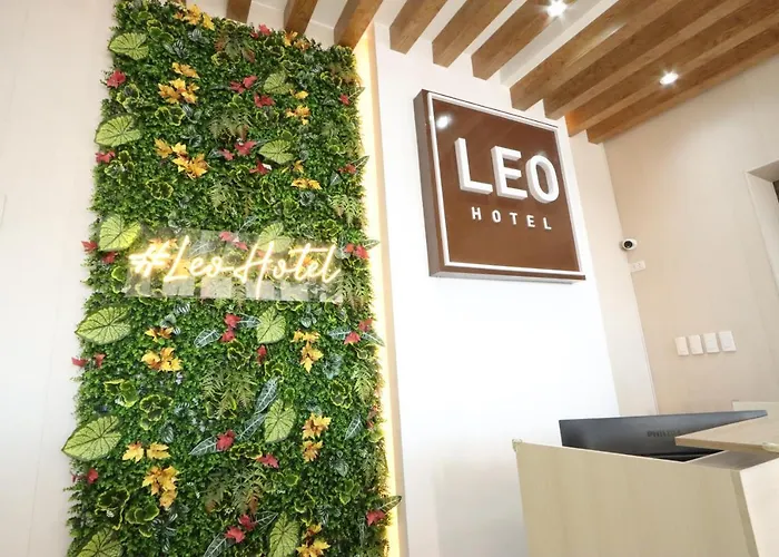 Leo Hotel - Lifestrong Property Inc