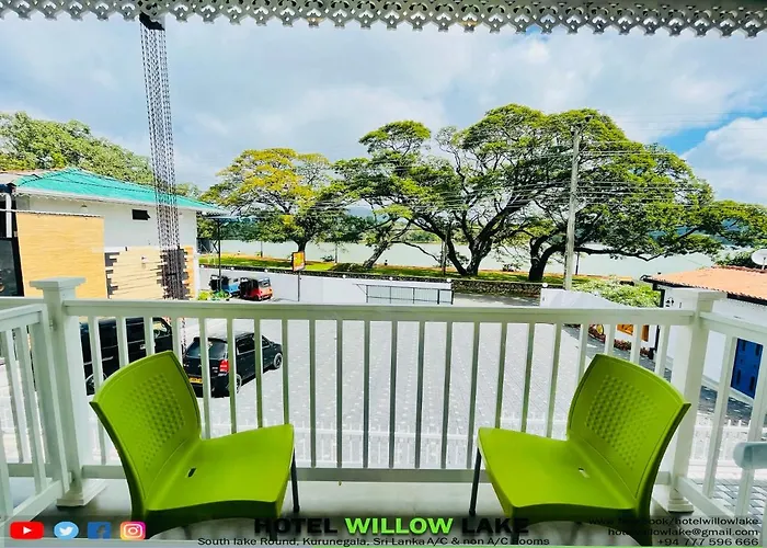 Hotel Willow Lake