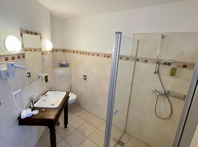 Hotel Zur Roemerbruecke