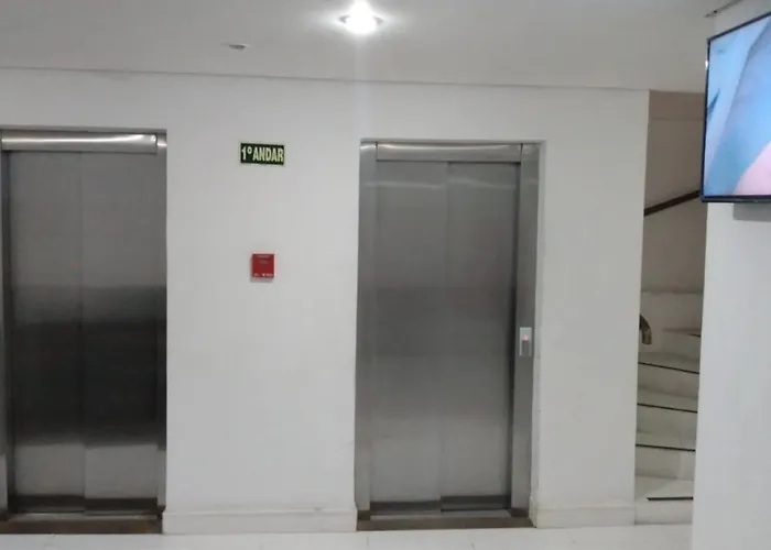 HOTEL DO CENTRO 100m SANTA CASA, UFRGS, ARAÚJO VIANA, PET'S FRIENDLY!!!