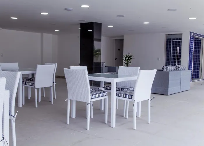 Ath Hotel - Americas Townhouse