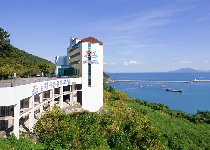 Namhae Season Hotel