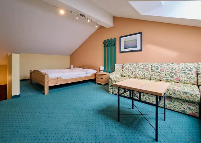 Heart Hotel Aurora