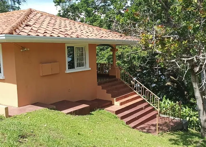 Villas At Gone Fishing Panama Resort