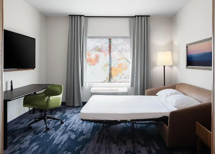 Fairfield By Marriott Inn & Suites Whitsett Greensboro East