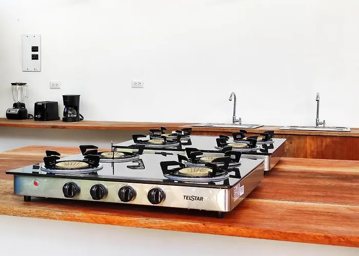 Ico Living Hostel