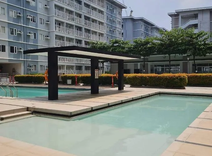 Trees Residences Staycation