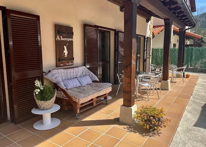 Albergue San Nicolas, Larrasoana