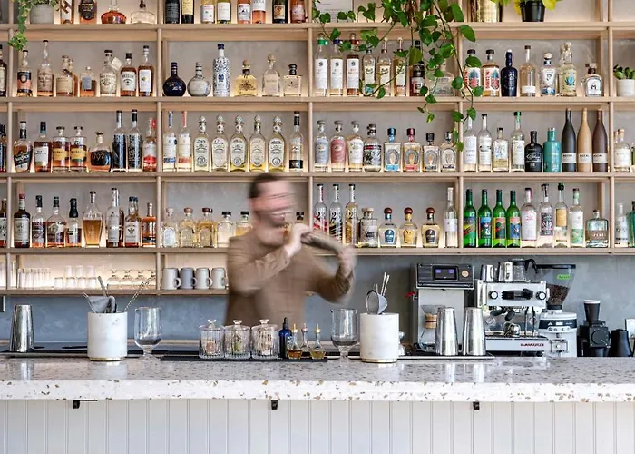 The Jesse Hotel & Bar