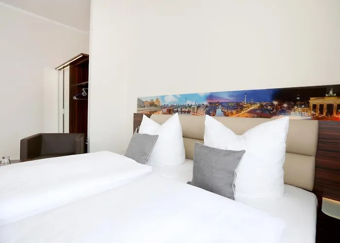 Hoteltow