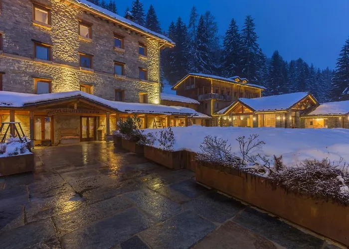 Chalet Eden Eco Hotel, Restaurant&Wellness