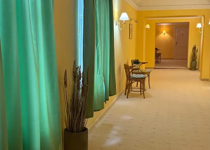 Korona Hotel