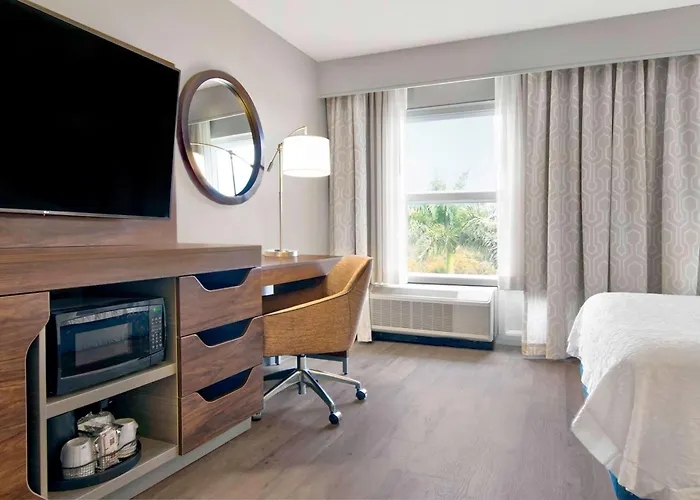 Hampton Inn Ft Lauderdale Airport North Cruise Port