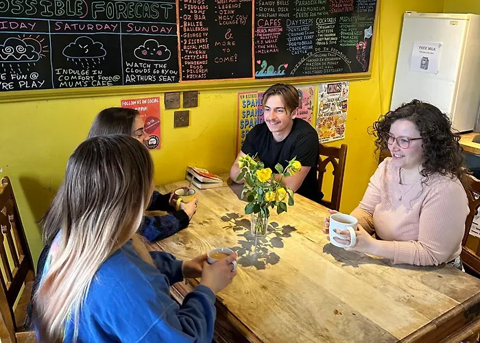 Castle Rock Hostel - Adults Only