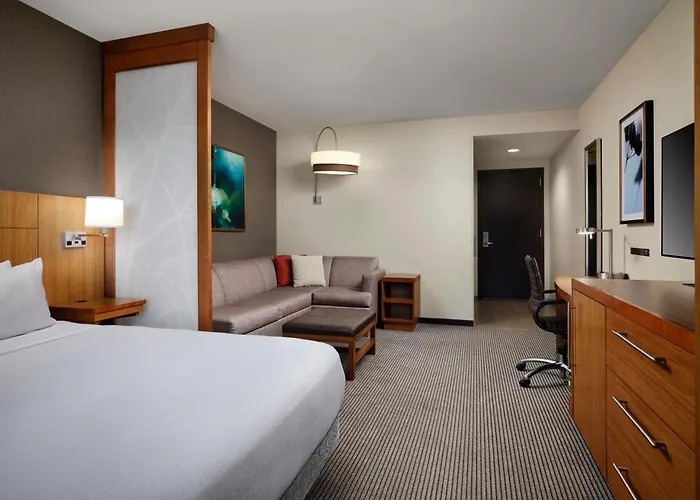 Hyatt Place Denver Downtown