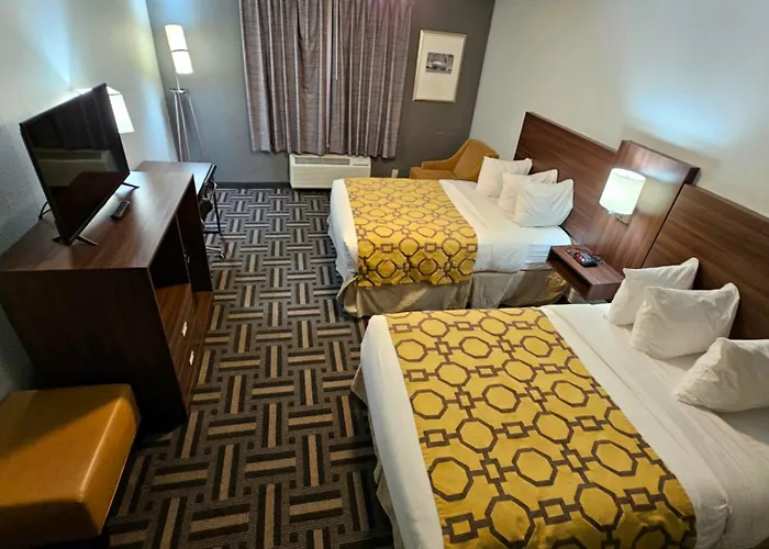 Baymont By Wyndham Chicago/Calumet City