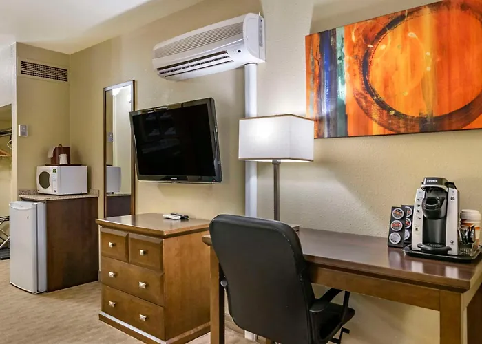 Quality Inn & Suites