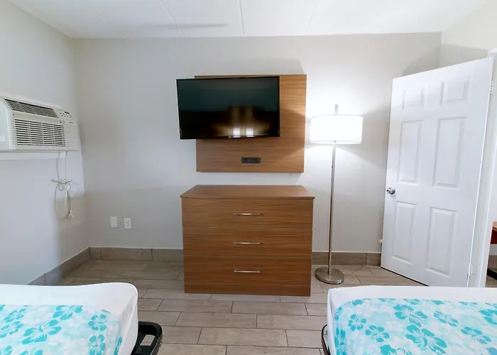 Seashire Inn & Suites