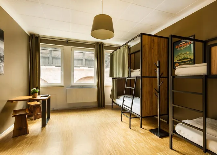 Five Reasons Hostel & Hotel