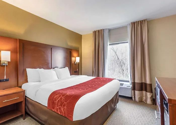 Comfort Suites South Point - Huntington