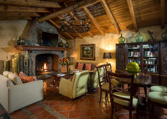 Hotel Casona De Manzano