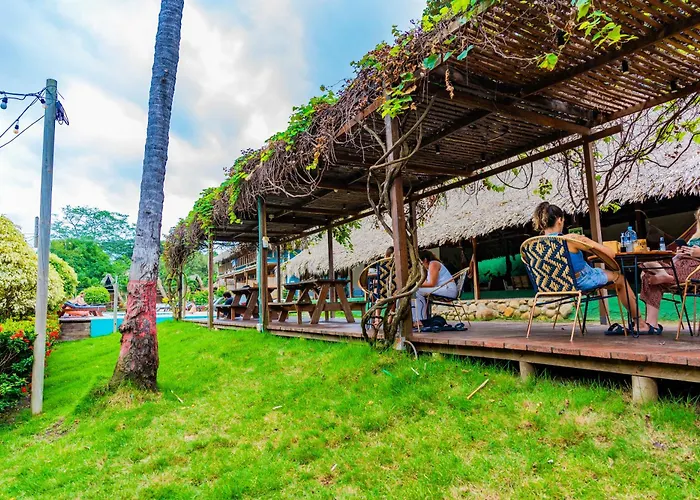 Tiki Hut Hostel