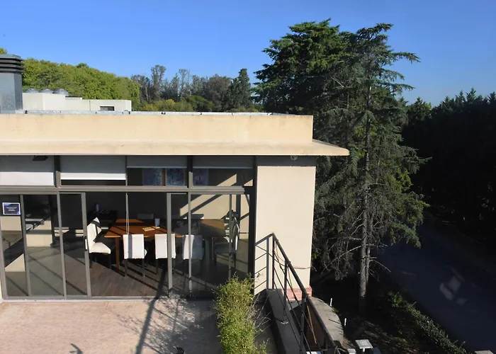 Casa Campus Pilar Suites