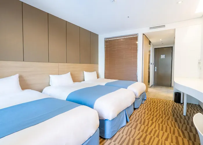 Hotel Whistlelark Jeju