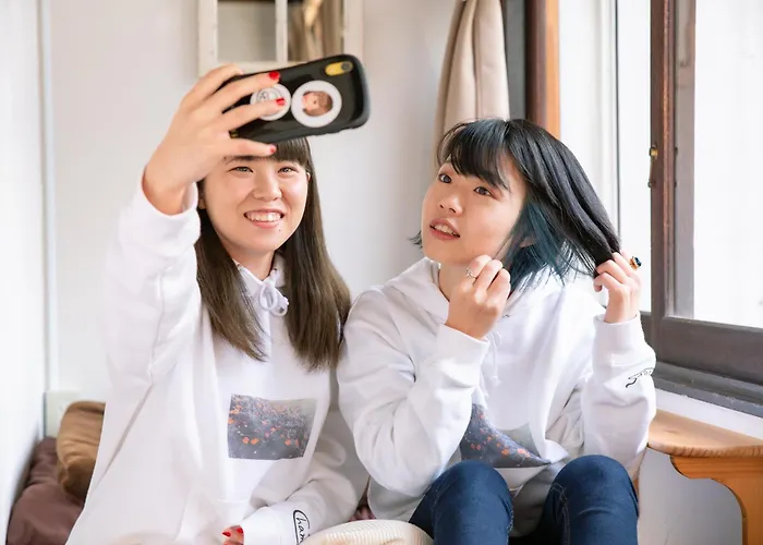 Fukuoka Guesthouse Hive