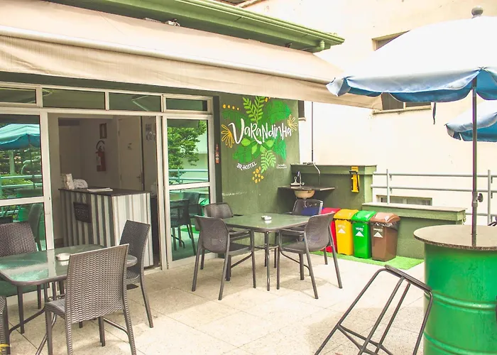 Br Hostel