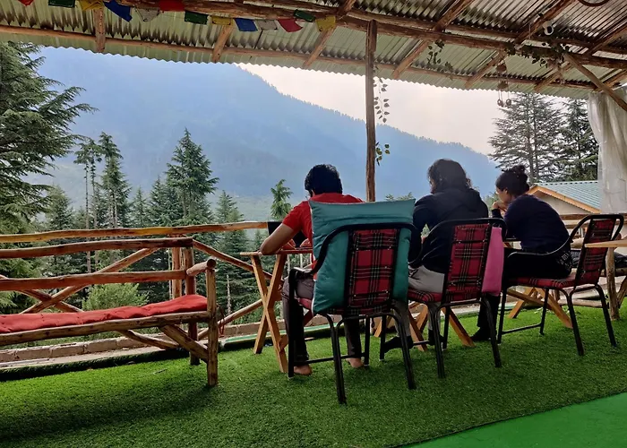 Safar Hostel Manali