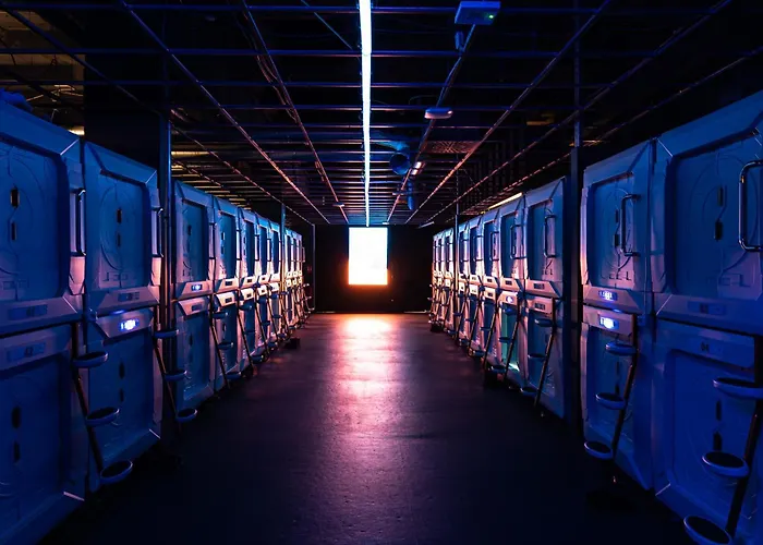 Space Night Capsule Hostel
