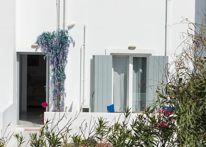 V-Rooms In Milos Cyclades