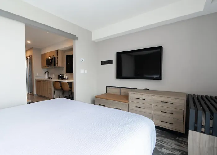 Sandman Signature Dartmouth Hotel & Suites