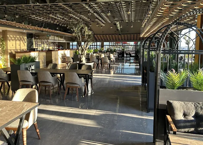 01 Nova Otel