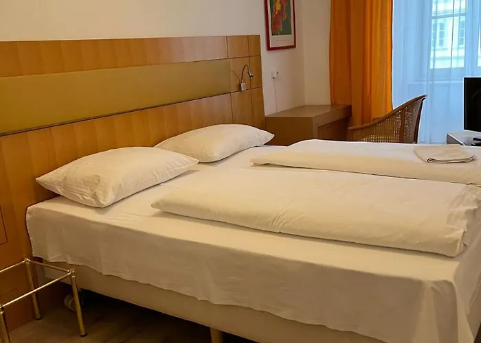 Hotel Post 11