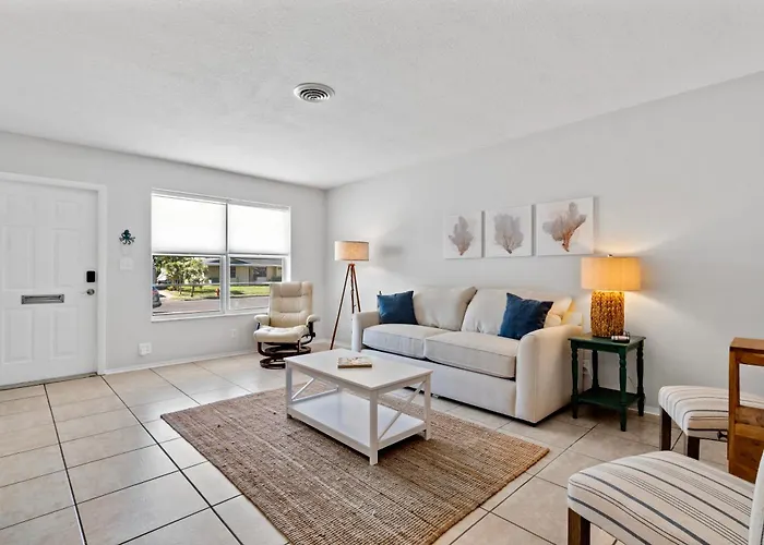 Citrus Isles Waterfront Home
