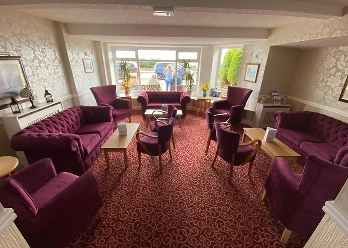 Monarch Hotel
