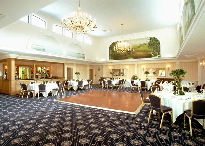 Tre-Ysgawen Hall & Spa