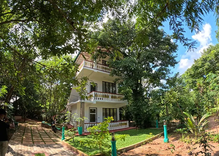 Spice Village Hotel & Restaurant