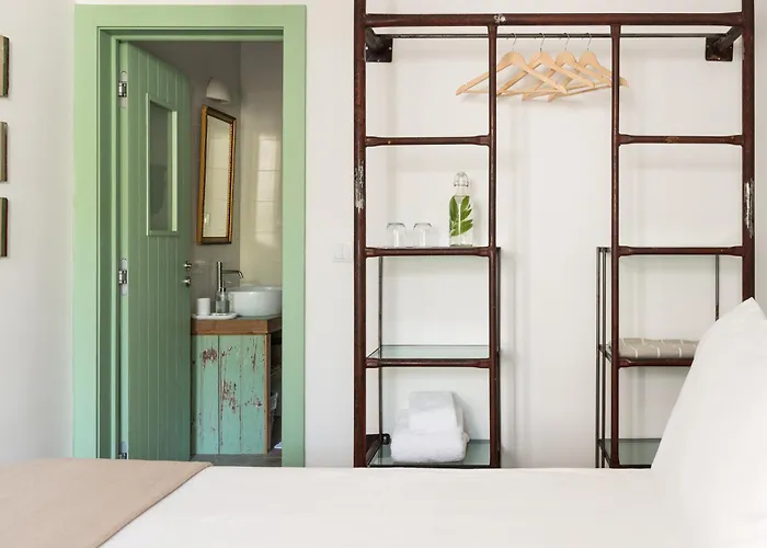 Altanure Almatere - Food Forest Boutique Stay
