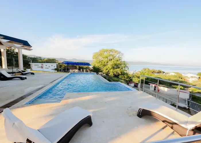 Hotel Don Bululo Camping Lodge