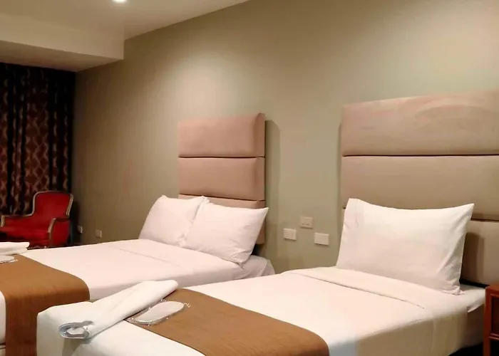 Skyland Garden Hotel And Resort