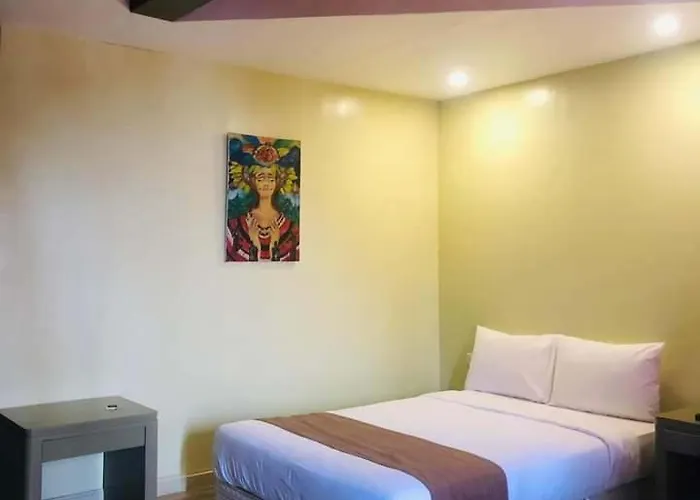 Skyland Garden Hotel And Resort