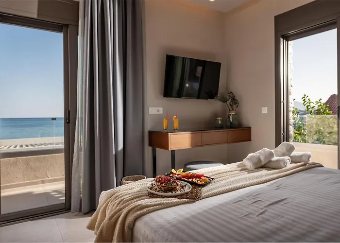 Horizon Apartments - Beachfront Luxury, By Zantewize